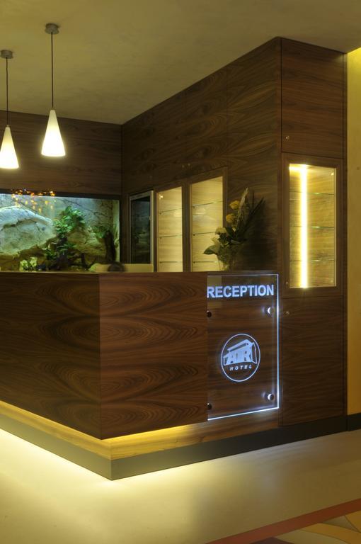 Hotel Air Holíč Екстериор снимка
